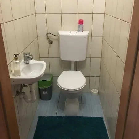 Anna Apartman